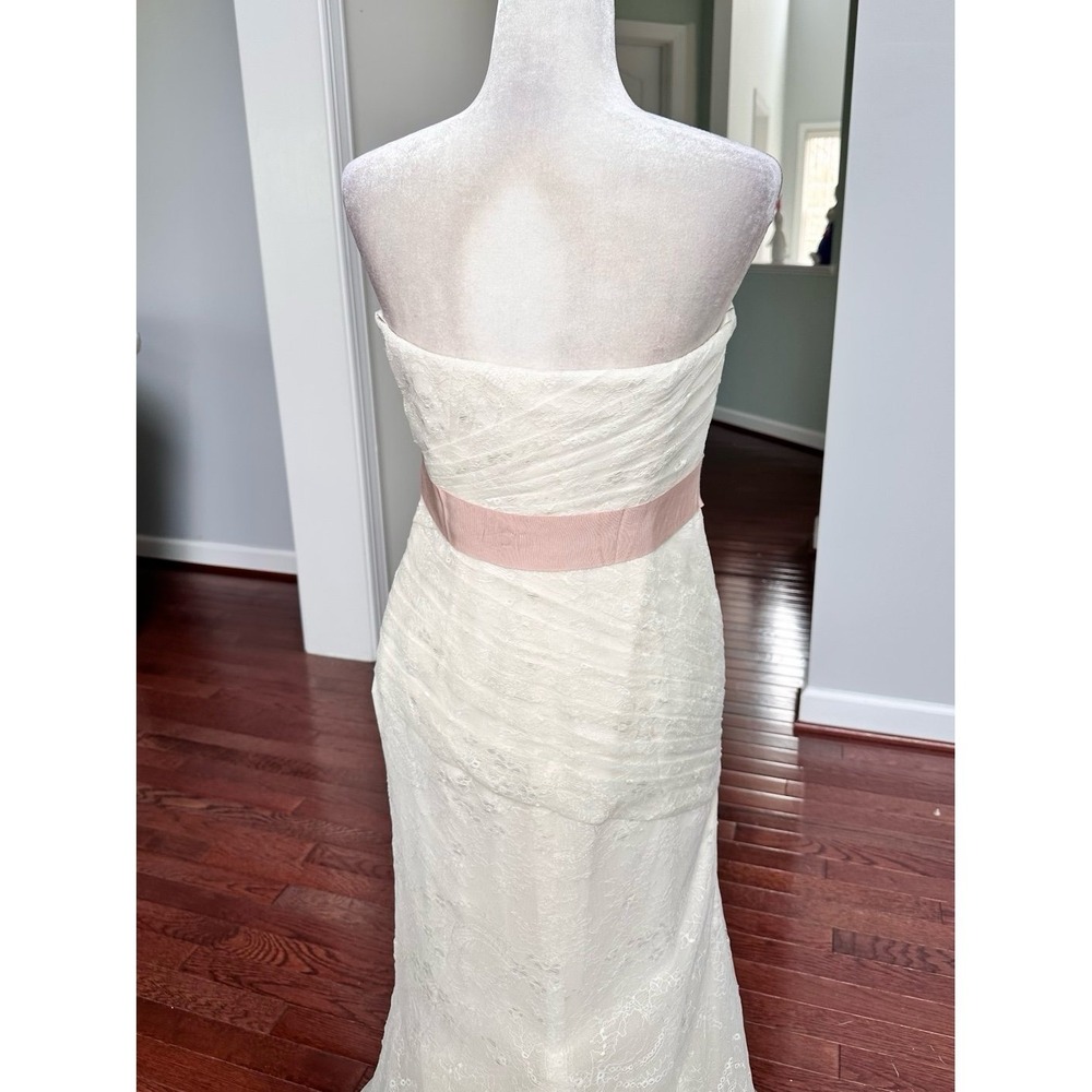 Vera Wang White Luxury Strapless Ruched Lace 3D Floral Pink Belt Wedding Dress - Picture 9 of 12